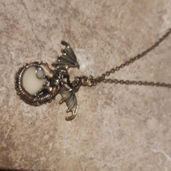 Necklace - Picture 2 of 2